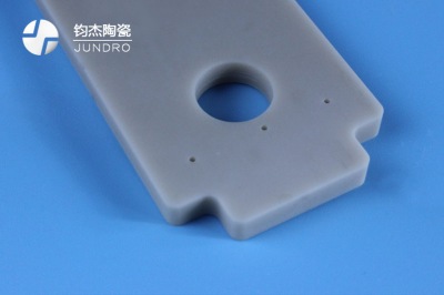 數(shù)控加工氮化鋁陶瓷的方法